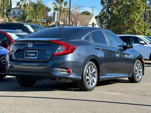 2018 Honda Civic EX