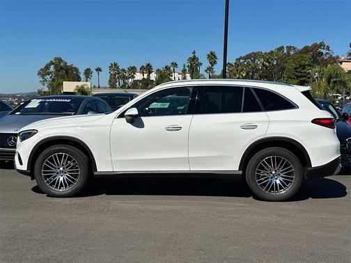 2026 Mercedes-Benz GLC 300 Base