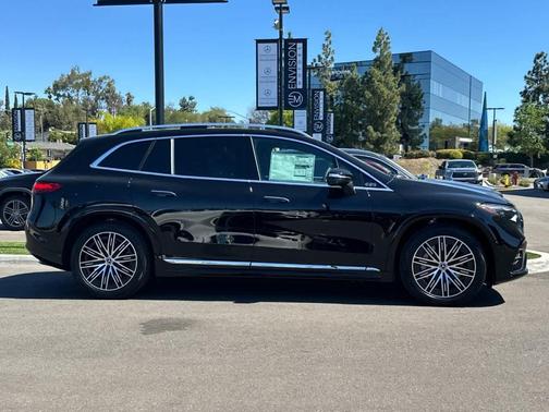 Black 2026 Mercedes-Benz EQS 550 Base 4MATIC