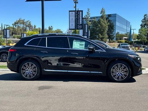 Black 2026 Mercedes-Benz EQS 550 Base 4MATIC