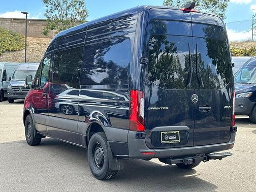 2024 Mercedes-Benz Sprinter 2500 144 WB