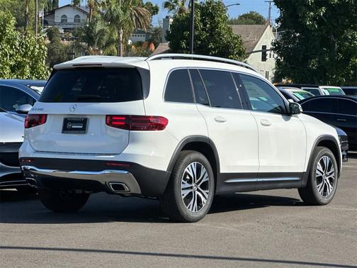 2026 Mercedes-Benz GLB 250 Base