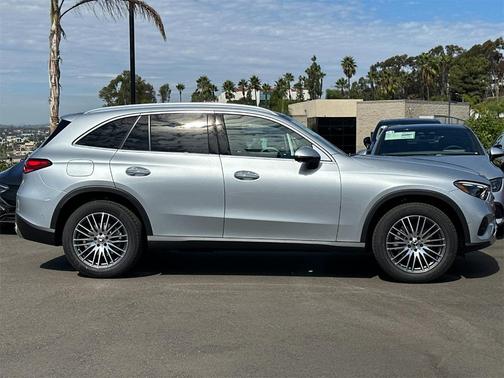 2026 Mercedes-Benz GLC 300 Base 4MATIC