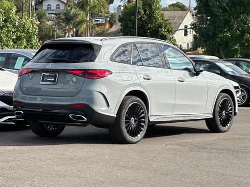 2026 Mercedes-Benz GLC 300 Base 4MATIC