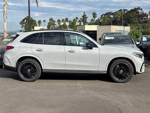 2026 Mercedes-Benz GLC 300 Base 4MATIC