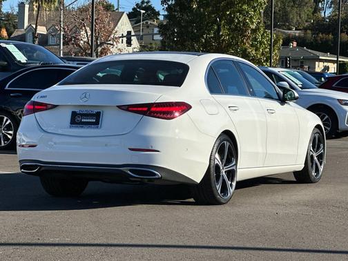 2025 Mercedes-Benz C-Class C 300