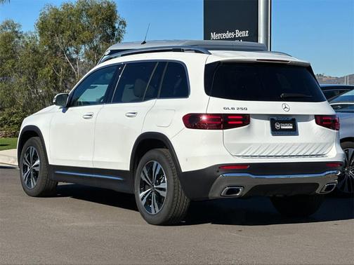 2025 Mercedes-Benz GLB 250 Base