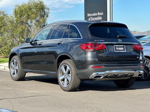 2022 Mercedes-Benz GLC 300 Base