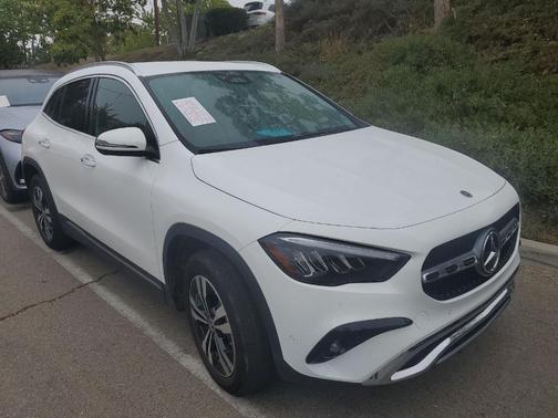 Polar White 2025 Mercedes-Benz GLA 250 Base