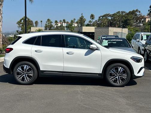 2026 Mercedes-Benz GLA 250 Base 4MATIC