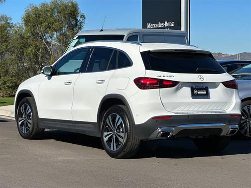 2025 Mercedes-Benz GLA 250 Base