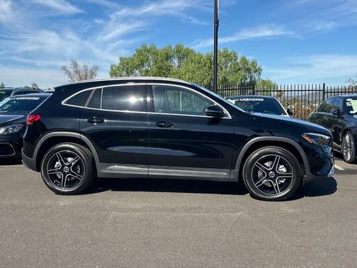 Black 2026 Mercedes-Benz GLA 250 Base