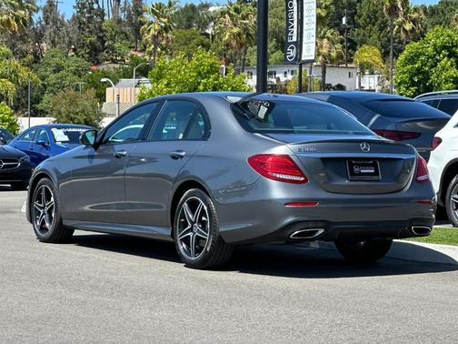 Selenite Gray Metallic 2019 Mercedes-Benz E-Class E 300