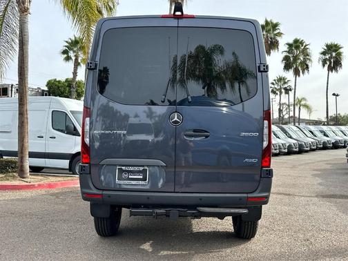2025 Mercedes-Benz Sprinter 2500 Standard Roof