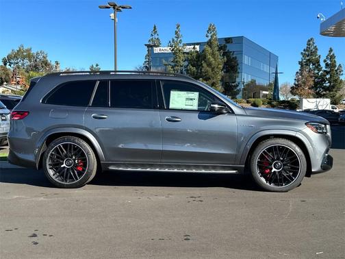 2024 Mercedes-Benz AMG GLS 63 Base 4MATIC