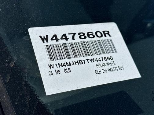 Polar White 2026 Mercedes-Benz GLB 250 Base 4MATIC