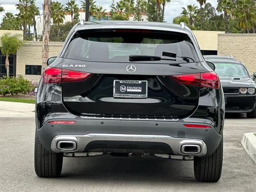 2025 Mercedes-Benz GLA 250 Base