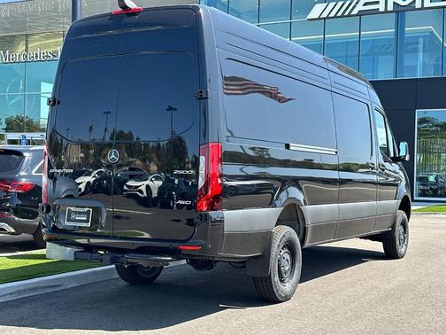 2025 Mercedes-Benz Sprinter 2500 High Roof