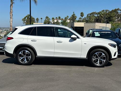 2025 Mercedes-Benz GLC 350e Base