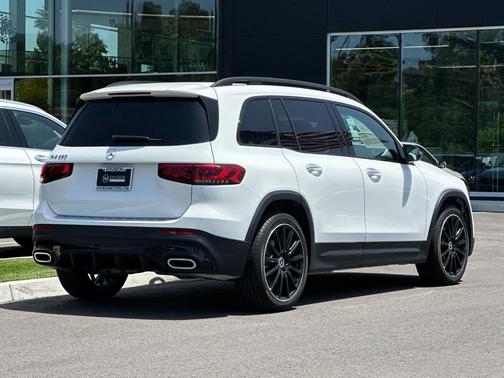 Polar White 2022 Mercedes-Benz GLB 250 Base