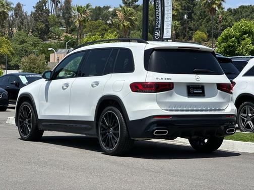 Polar White 2022 Mercedes-Benz GLB 250 Base