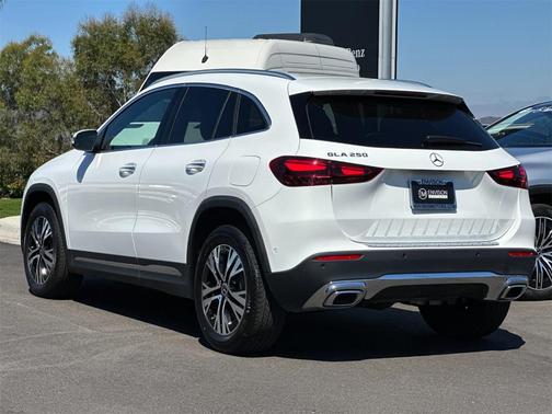 2025 Mercedes-Benz GLA 250 Base