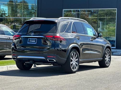 Obsidian Black 2026 Mercedes-Benz GLE 350 Base 4MATIC