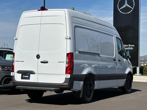 2026 Mercedes-Benz Sprinter 2500 Standard Roof