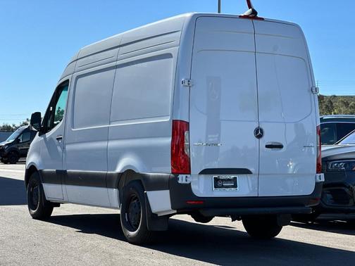 2026 Mercedes-Benz Sprinter 2500 Standard Roof