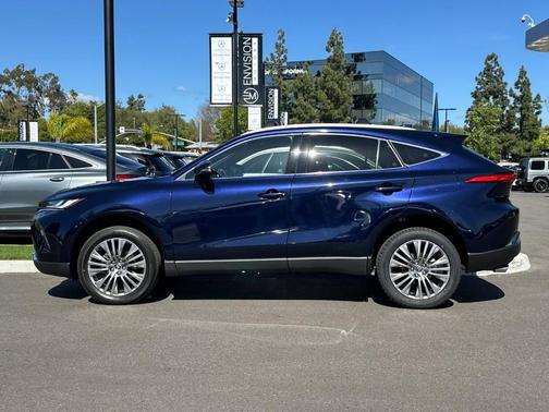 Blueprint 2024 Toyota Venza XLE