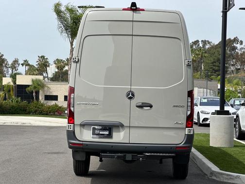 2026 Mercedes-Benz Sprinter 2500 High Roof