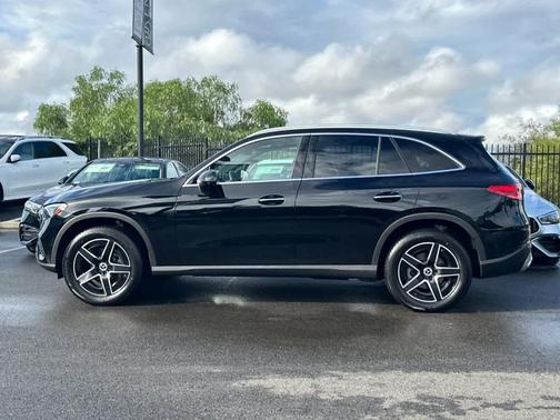 Black 2026 Mercedes-Benz GLC 300 Base