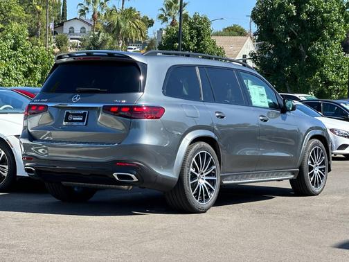 2026 Mercedes-Benz GLS 450 4MATIC