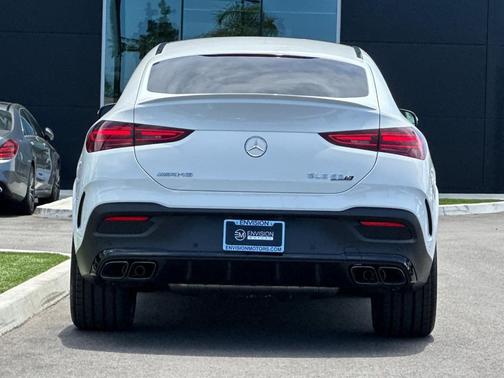 Polar White 2026 Mercedes-Benz AMG GLE 63 S