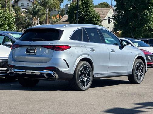 2025 Mercedes-Benz GLC 350e Base 4MATIC