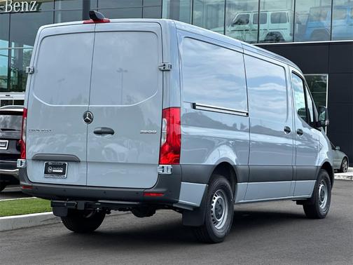 2025 Mercedes-Benz Sprinter 2500 144 WB