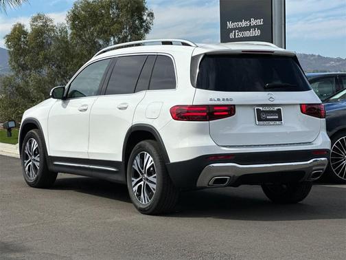 2026 Mercedes-Benz GLB 250 Base