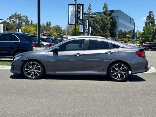Modern Steel Metallic 2018 Honda Civic Si