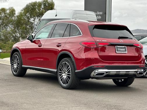 2026 Mercedes-Benz GLC 300 Base