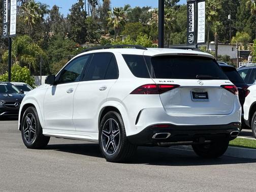 Polar White 2026 Mercedes-Benz GLE 450 4MATIC