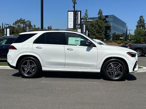 Polar White 2026 Mercedes-Benz GLE 450 4MATIC