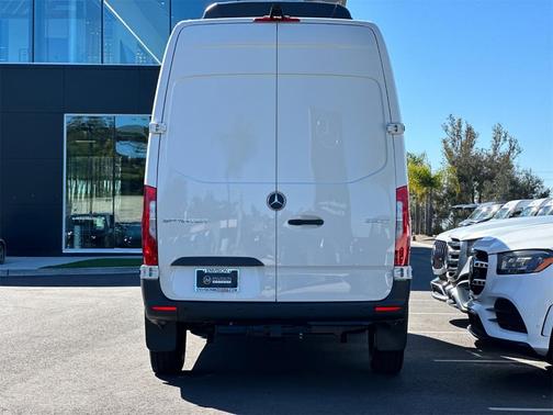 2025 Mercedes-Benz Sprinter 2500 Standard Roof