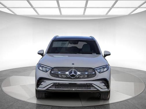 2026 Mercedes-Benz GLC 350e Base 4MATIC