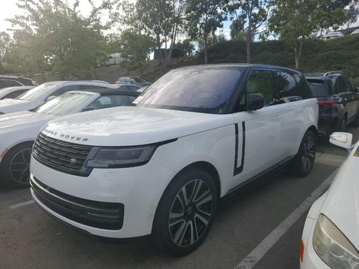 Ostuni Pearl White 2023 Land Rover Range Rover P530 SE