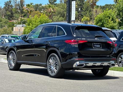 Black 2026 Mercedes-Benz GLC 300 Base 4MATIC