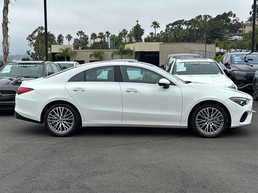 2025 Mercedes-Benz CLA 250