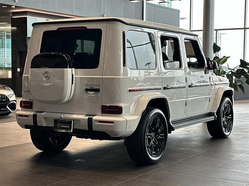 2025 Mercedes-Benz G-Class Base