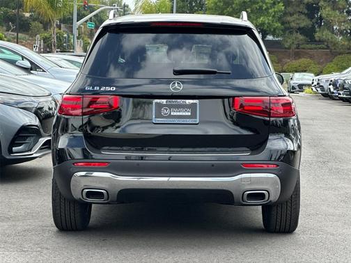 2025 Mercedes-Benz GLB 250 Base