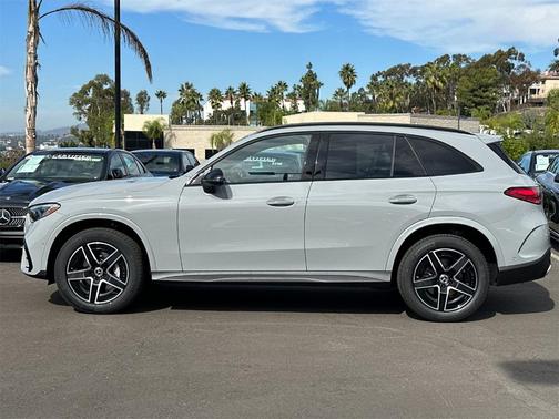 2026 Mercedes-Benz GLC 300 Base