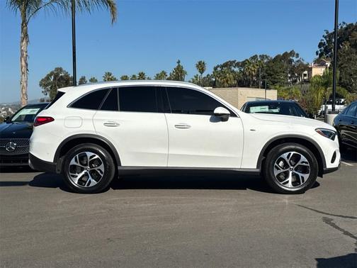 2025 Mercedes-Benz GLC 350e Base 4MATIC